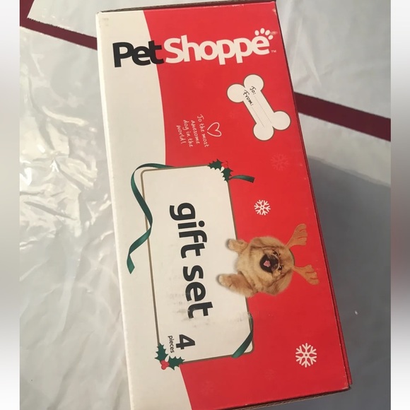 SUSHI dog TOYS NEW 4 Piece Christmas Gift Set 2 PLUSH TOYS, 1 BOWTIE, 1 MUG  NEW - Picture 5 of 8